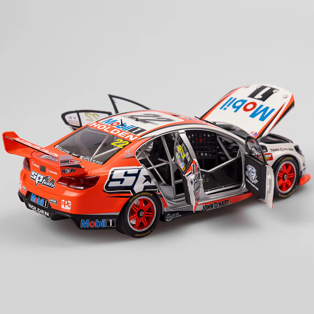 Authentic - 1:18 Holden Racing Team #22 Holden VF Commodore - 2014 Bathurst 1000
