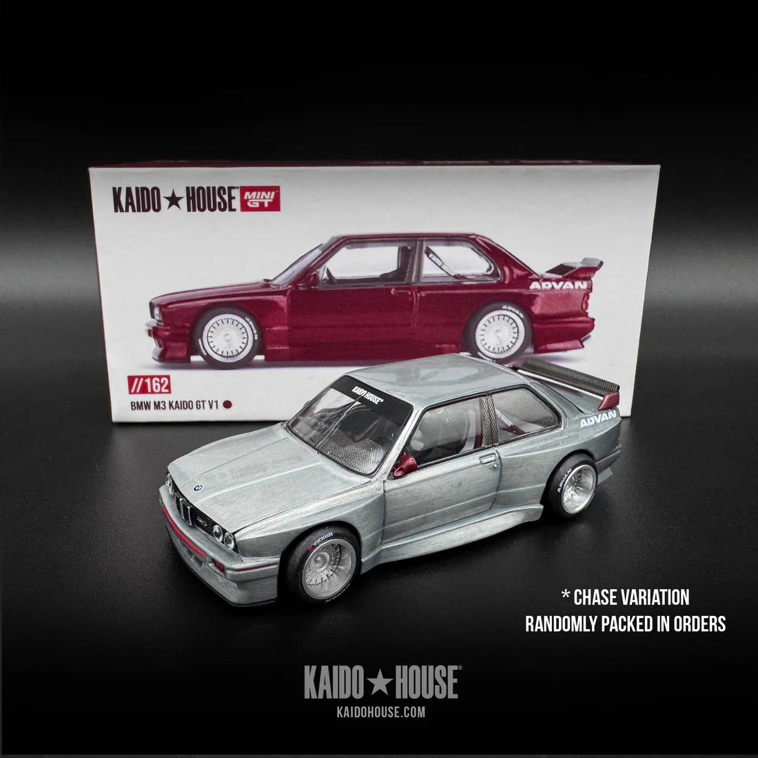 PRE-ORDER Mini GT - 1:64 BMW M3 E30 GT V1 Kaido House