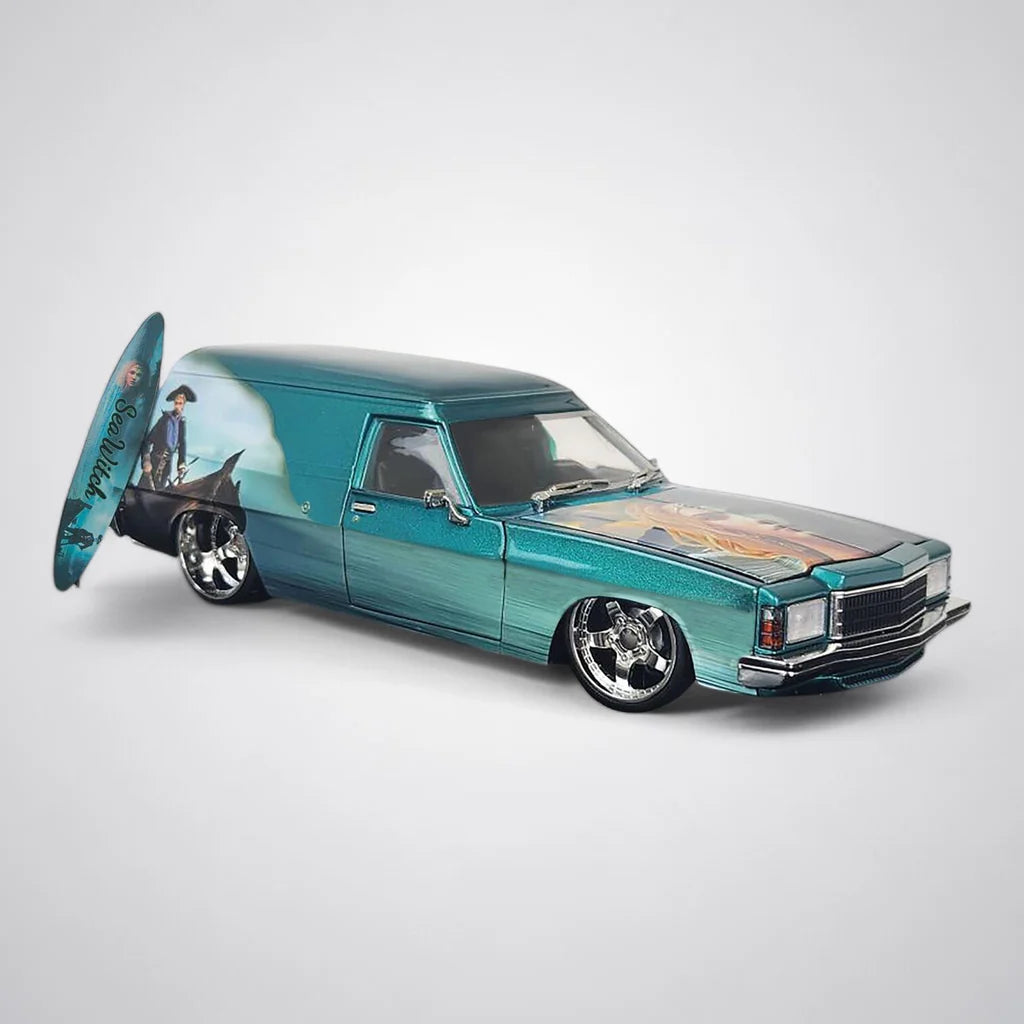 DDAUS - 1:24 Sea Witch Holden HJ Panel Van Twin Set