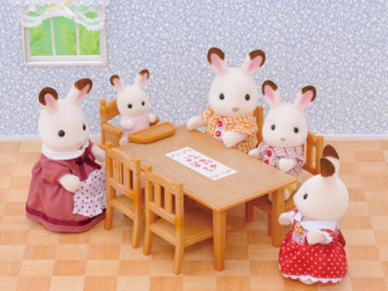 Sylvanian Families - Table and Chairs